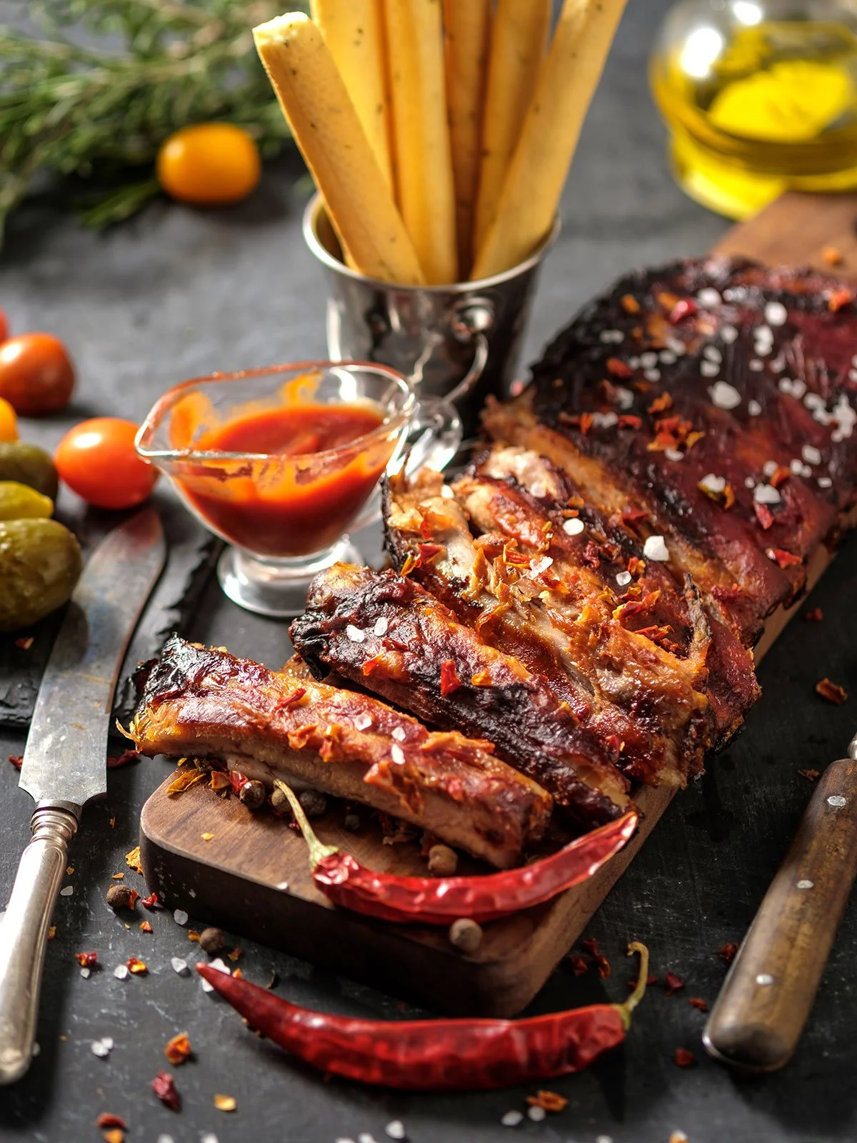 Classic Spicy Barbecued Ribs