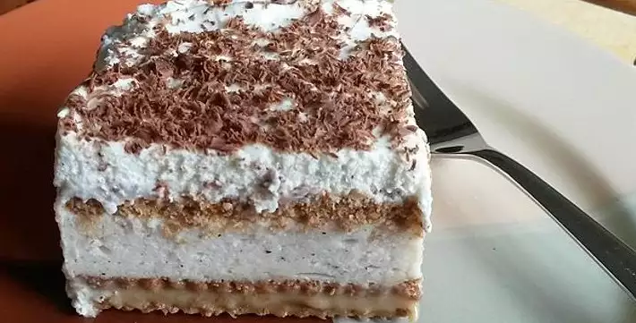 Butterkeks Karamell Cremeschnitten