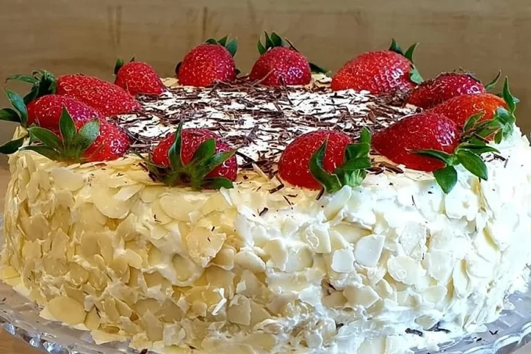 Schnelle Erdbeer Mascarpone Torte