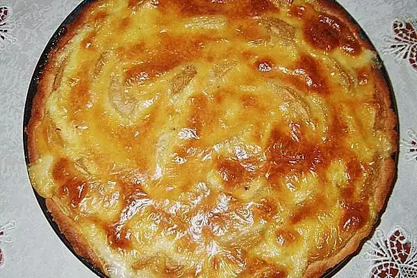 Apfelkuchen mit Vanillepudding