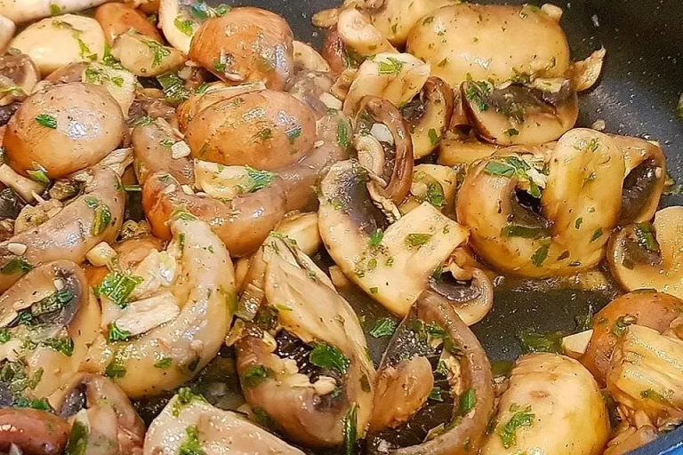 Knoblauch-Champignons