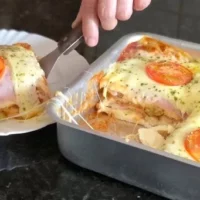 , Toast Mozzarella Auflauf aus dem Backofen
