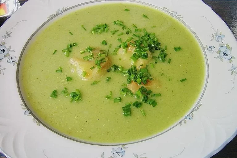 Brokkolisuppe ‚light‘ Rezept