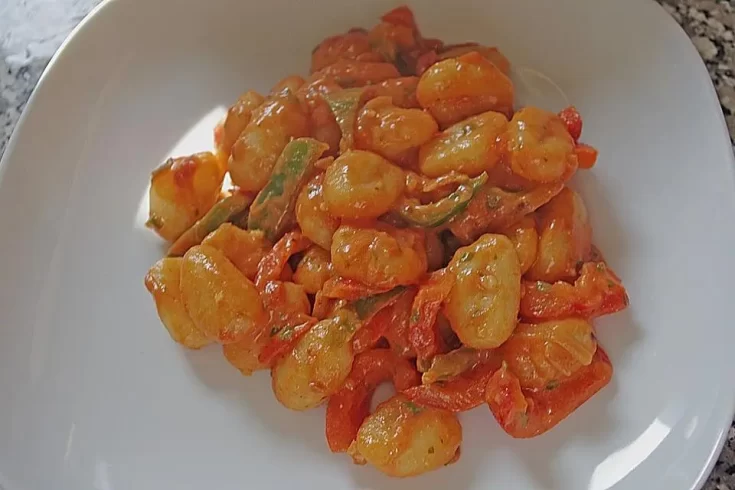 Gnocchi mit Tomaten Paprika Gemüse Rezept
