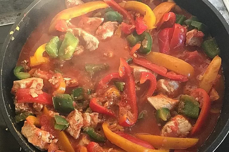 Hähnchen Toskana in Paprika-Tomate Rezept