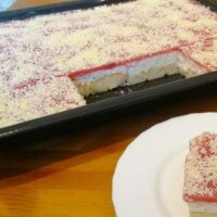 , Erfrischender Erdbeer-Quark-Kuchen ohne Backen