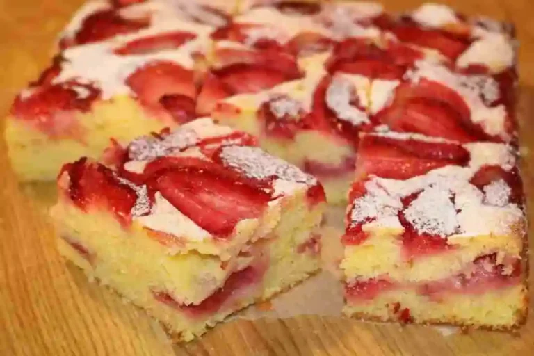 Erdbeer Biskuitkuchen