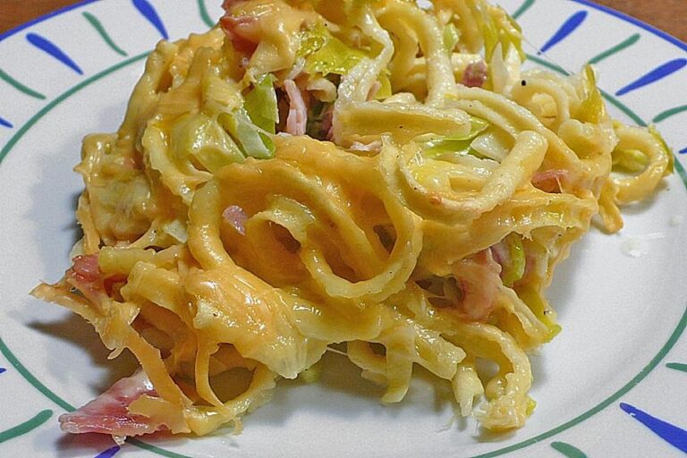 Spätzle Auflauf mit Schinken und Käse