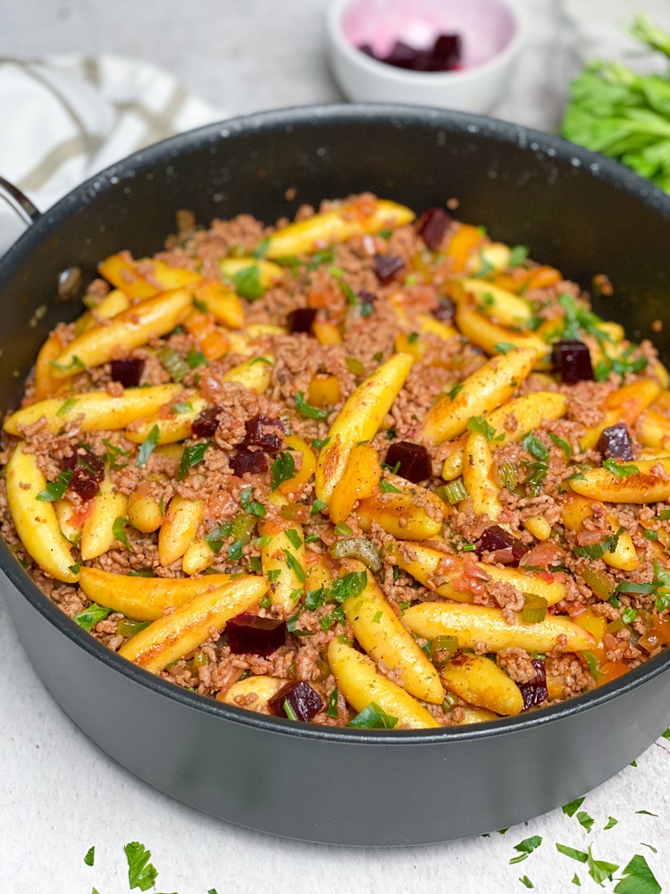 Schupfnudel Hackpfanne mit Champignons und Paprika