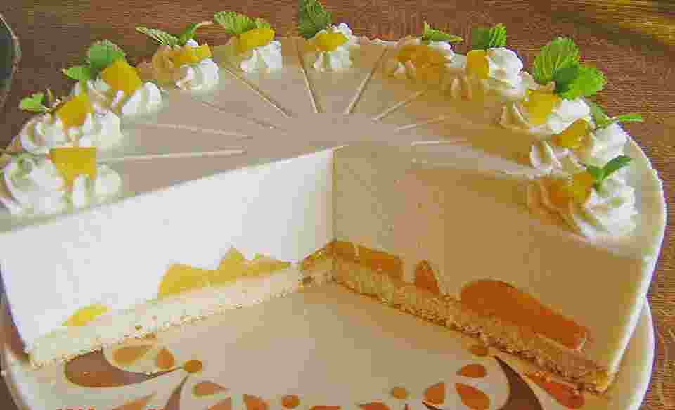 , Die ultimative Anleitung für Quark-Pfirsich-Sahne-Torte: Einfach &amp; köstlich