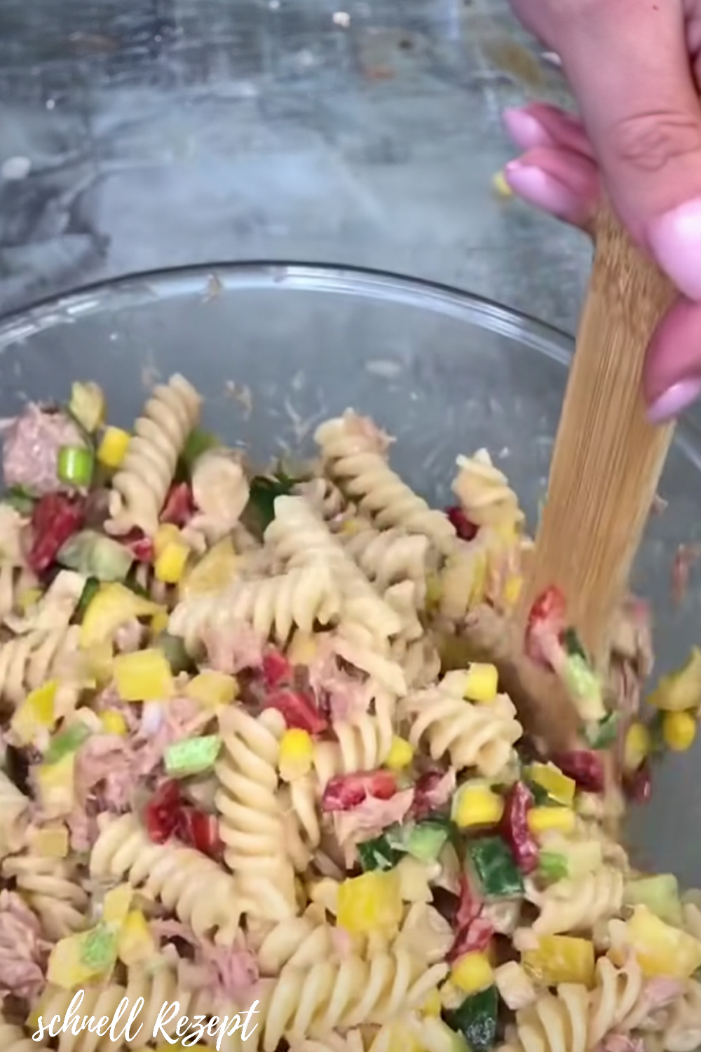 Nudelsalat mit Thunfisch - Schnell Rezepte