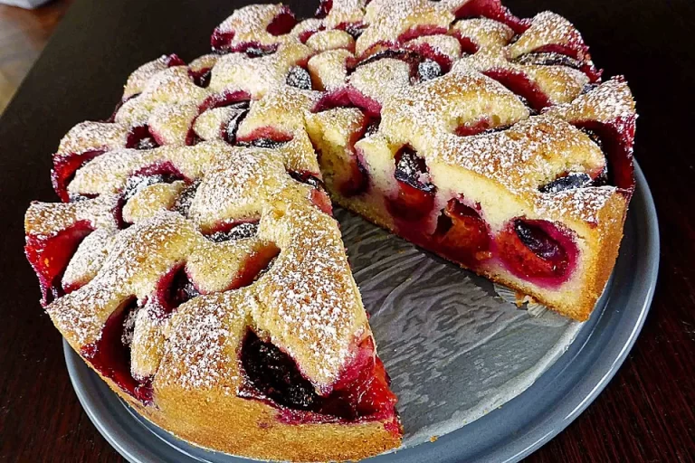 Pflaumenkuchen nach Oma Mia