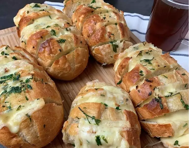 Fächerkartoffel mit Käse
