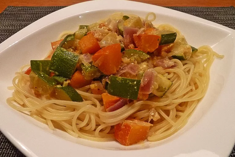 Spaghetti in Kürbissauce