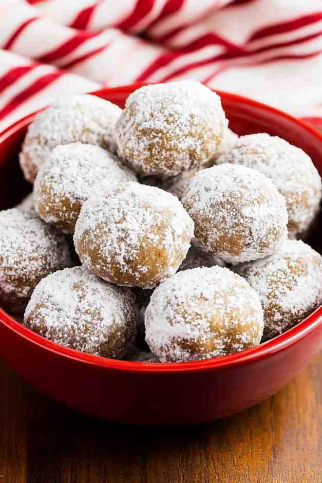 Gingerbread Snowballs