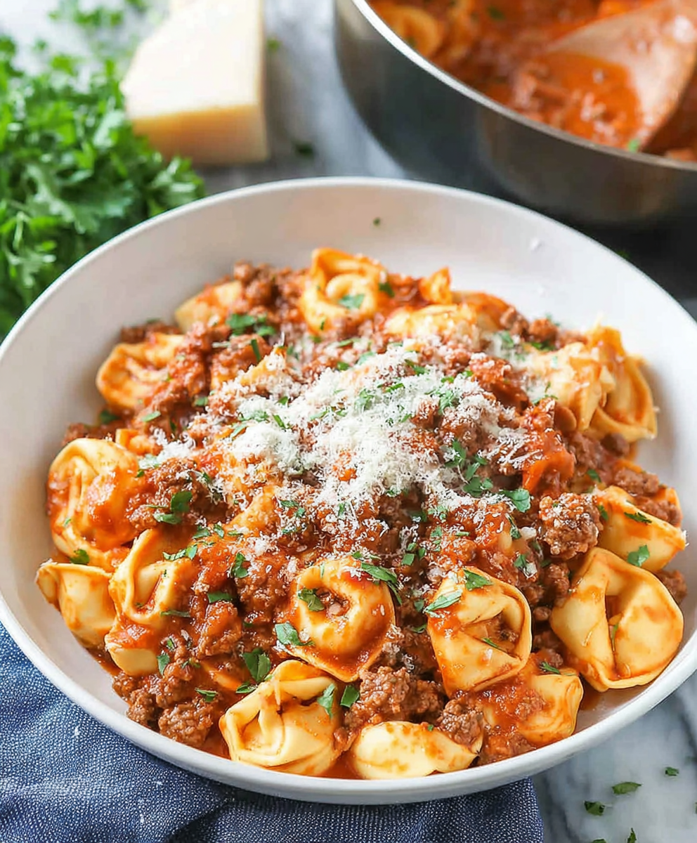 Cheesy Beef Tortellini Bake