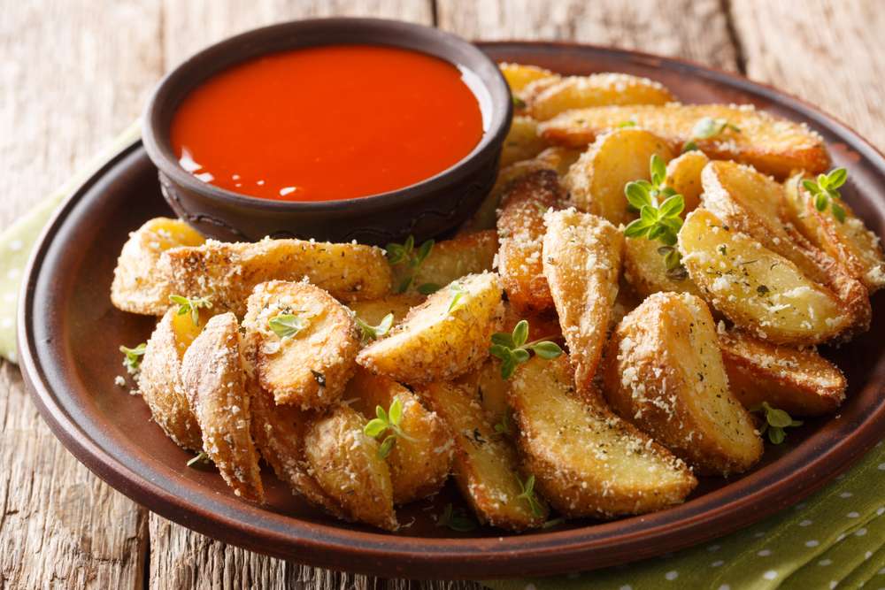 Baked Garlic Parmesan Potato Wedges (Crispy, Oven-Baked)