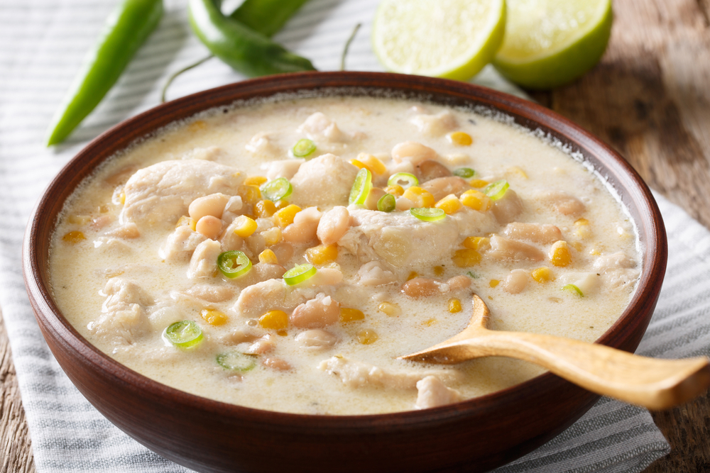Creamy White Chicken Chili (Fast, Flavor-Packed, Weeknight-Easy)