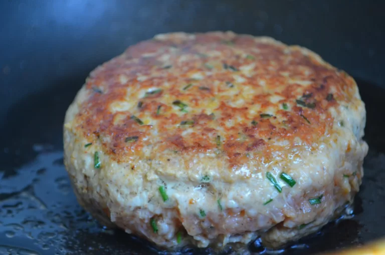 Gefüllte Frikadellen mit Camembert